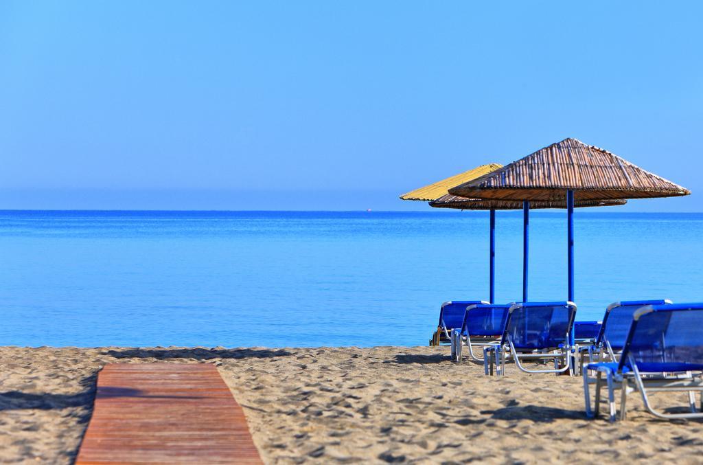 Santa Marina Beach Gazi 外观 照片