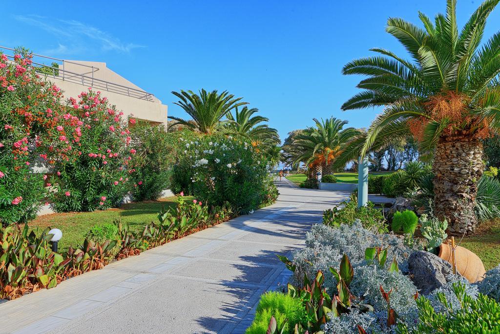 Santa Marina Beach Gazi 外观 照片